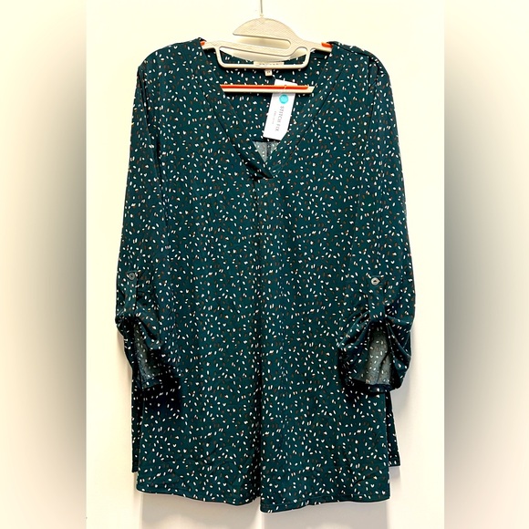 Beacon Stitchfix Patty Roll Tab Blouse - Picture 1 of 9
